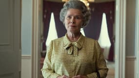 Imelda Staunton dans le rôle de la reine dans "The Crown"