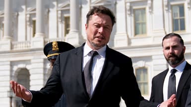 Elon Musk à la sortie du Congrès américain le 13 septembre 2023