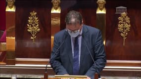 Le député Philippe Gosselin rend hommage à sa collaboratrice parlementaire Brigitte Ferrat, décédée quelques heures auparavant