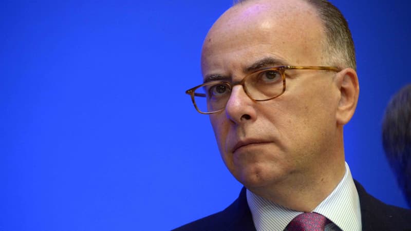 Bernard Cazeneuve n'exclut pas une prolongation de l'état d'urgence