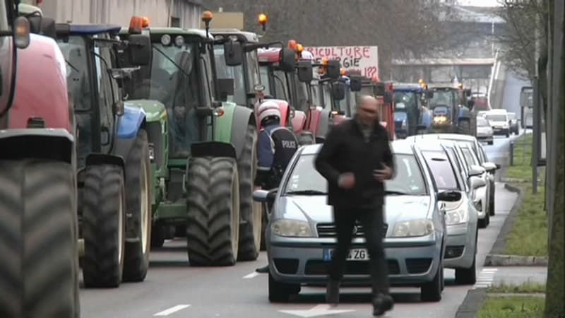 Lyon: les agriculteurs manifestent ce mardi, des centaines de tracteurs dans les rues