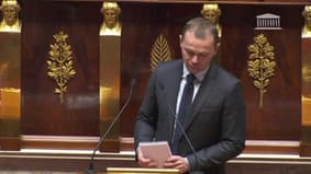 Débat sur les retraites à l'Assemblée: le premier discours d'Olivier Dussopt empêché par les oppositions