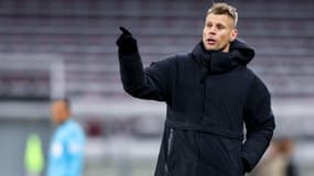 T. Koskela (coach du HJK Helsinki)