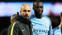 Pep Guardiola avec Yaya Touré à Manchester City, dans l'Etihad Stadium le 2 janvier 2017