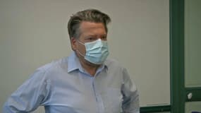 Le maire de Redon Pascal Duchêne s'exprimait à l'issue d'une nuit de violences dans sa commune entre forces de l'ordre et participants d'une rave-party.