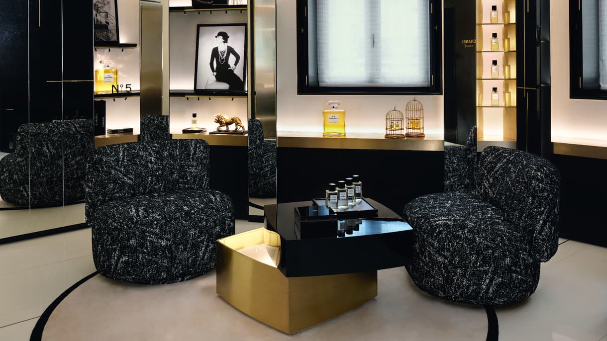La Maison de Beauté CHANEL