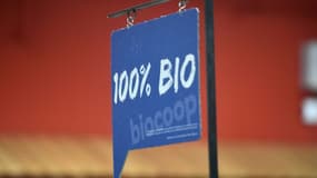 Un panneau d'affichage Biocoop. Image d'illustration.