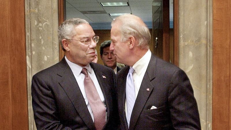 Colin Powell et Joe Biden en 2002