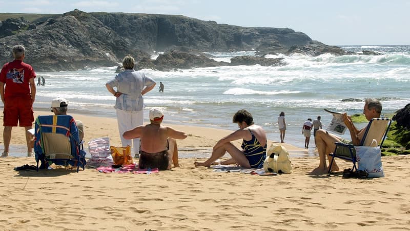 Il s’agit surtout de "profiter de leur contribution financière" pour partager le coût des vacances