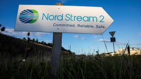 Le chancelier allemand Olaf Scholz a annoncé mardi suspendre l'autorisation du gazoduc controversé Nord Stream 2 reliant la Russie à l'Allemagne, après la reconnaissance par Moscou de l'indépendance de provinces ukrainiennes pro-russes
