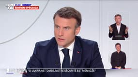 Emmanuel Macron sur les critiques au soutien français à l'Ukraine: "C'est toujours beaucoup plus facile d'aller chanter des comptines aux gens"