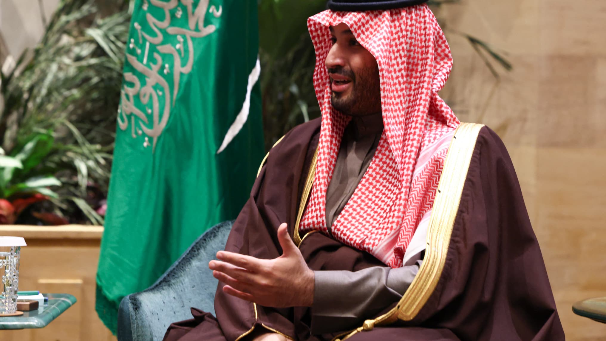 EN ARABIE SAOUDITE AUSSI LE DÉFICIT BUDGÉTAIRE S'ENVOLE