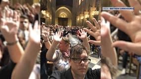 Confinés dans la cathédrale, les touristes ont reçu l'ordre de lever les mains en l'air avant d'être fouillés.