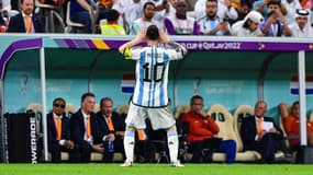Le geste de Lionel Messi devant le banc des Pays-Bas