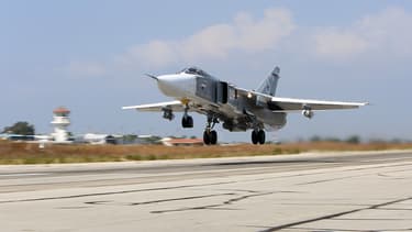 Un avion russe Sukhoi Su-24, du même modèle que celui abattu par la Turquie ce mardi 24 novembre.