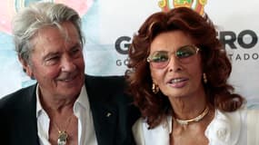 Alain Delon et Sophia Loren en 2011 au Acapulco International Film Festival 