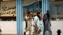 Des talibans patrouillent dans l'aéroport de Kaboul, le 11 septembre 2021 (Photo d'illustration)