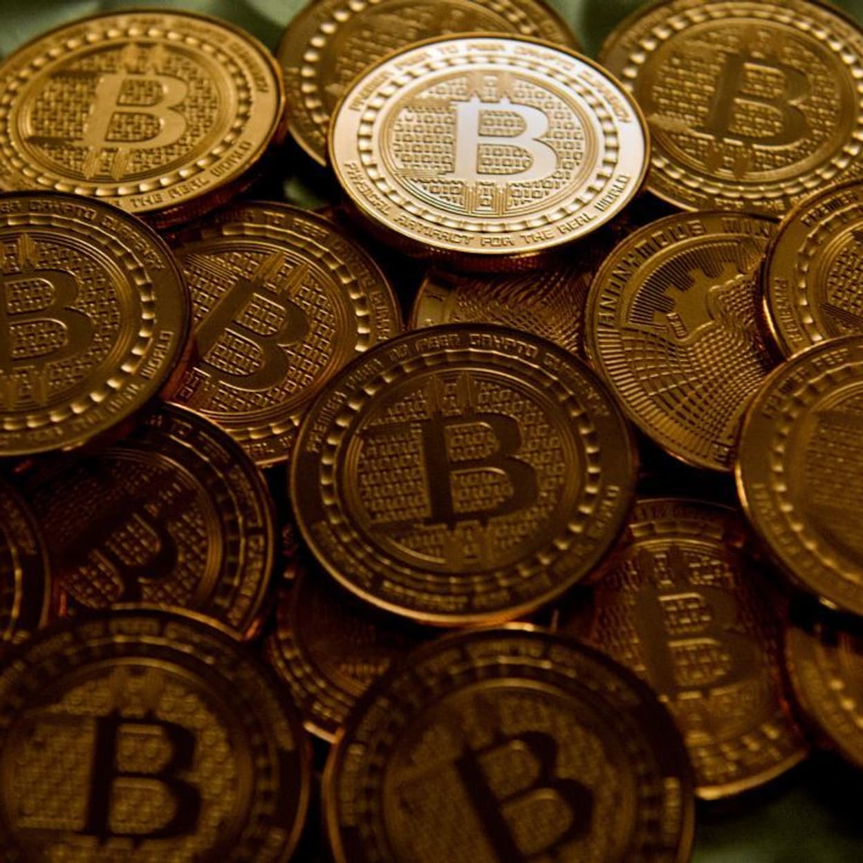 Faut-il créer une réserve nationale de bitcoins en France?