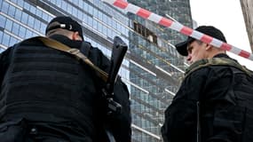 Un immeuble du centre d'affaires international de Moscou frappé par un drone, le 1er août 2023.