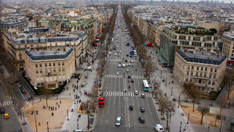 L'avenue des Champs-Elysée est la 3e rue commerçante la plus chère du monde