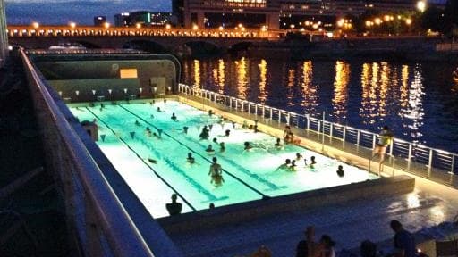 Piscine Joséphine Baker, Paris 13 Piscine Joséphine Baker, Paris 13
