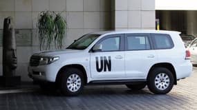 Deux véhicules blancs de l'ONU ont franchi le point de passage de Qouneitra côté israélien. Image d'Illustration.