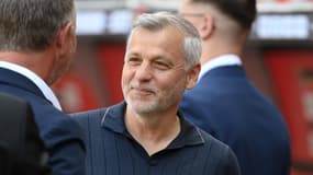 Bruno Genesio tout sourire pendant un match de Rennes, mai 2023