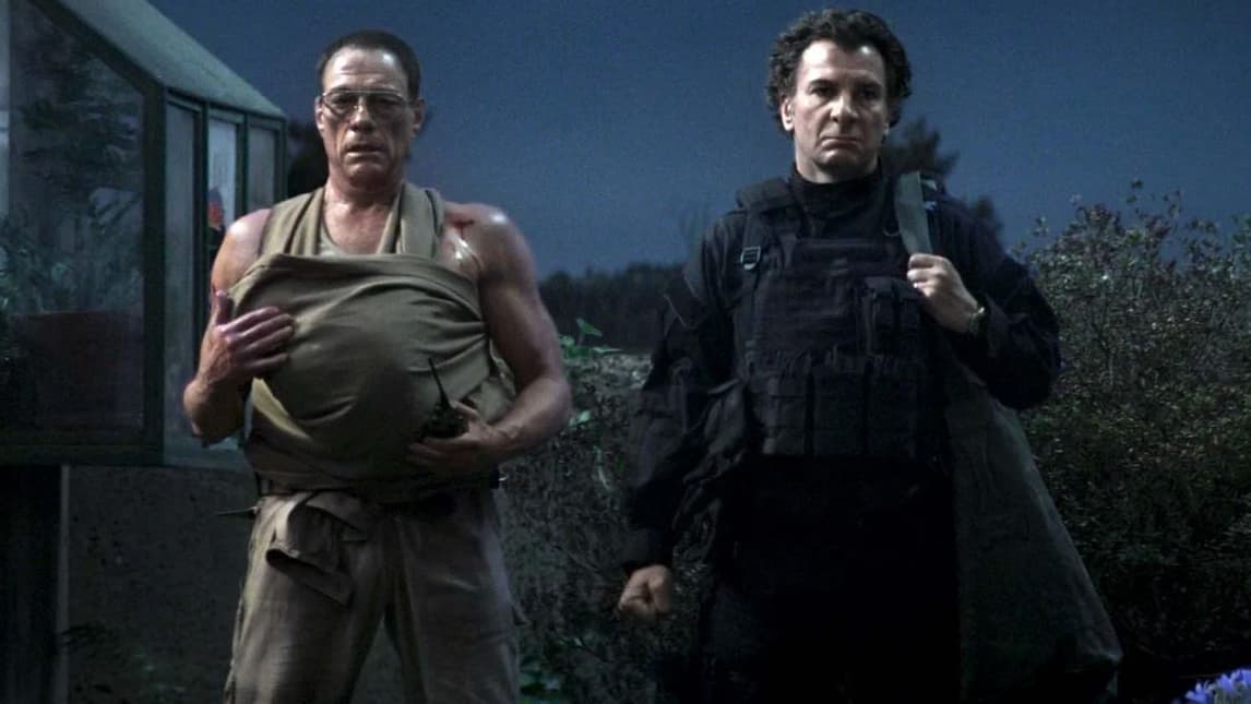 Jean-Claude Van Damme et Michaël Youn dans la comédie d'action "Le Jardinier" Jean-Claude Van Damme et Michaël Youn dans la comédie d'action "Le Jardinier"
