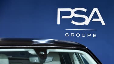 Le constructeur automobile PSA (Peugeot, Citroën, Opel) et l'énergéticien Total ont annoncé jeudi la création d'une société commune de fabrication de batteries.