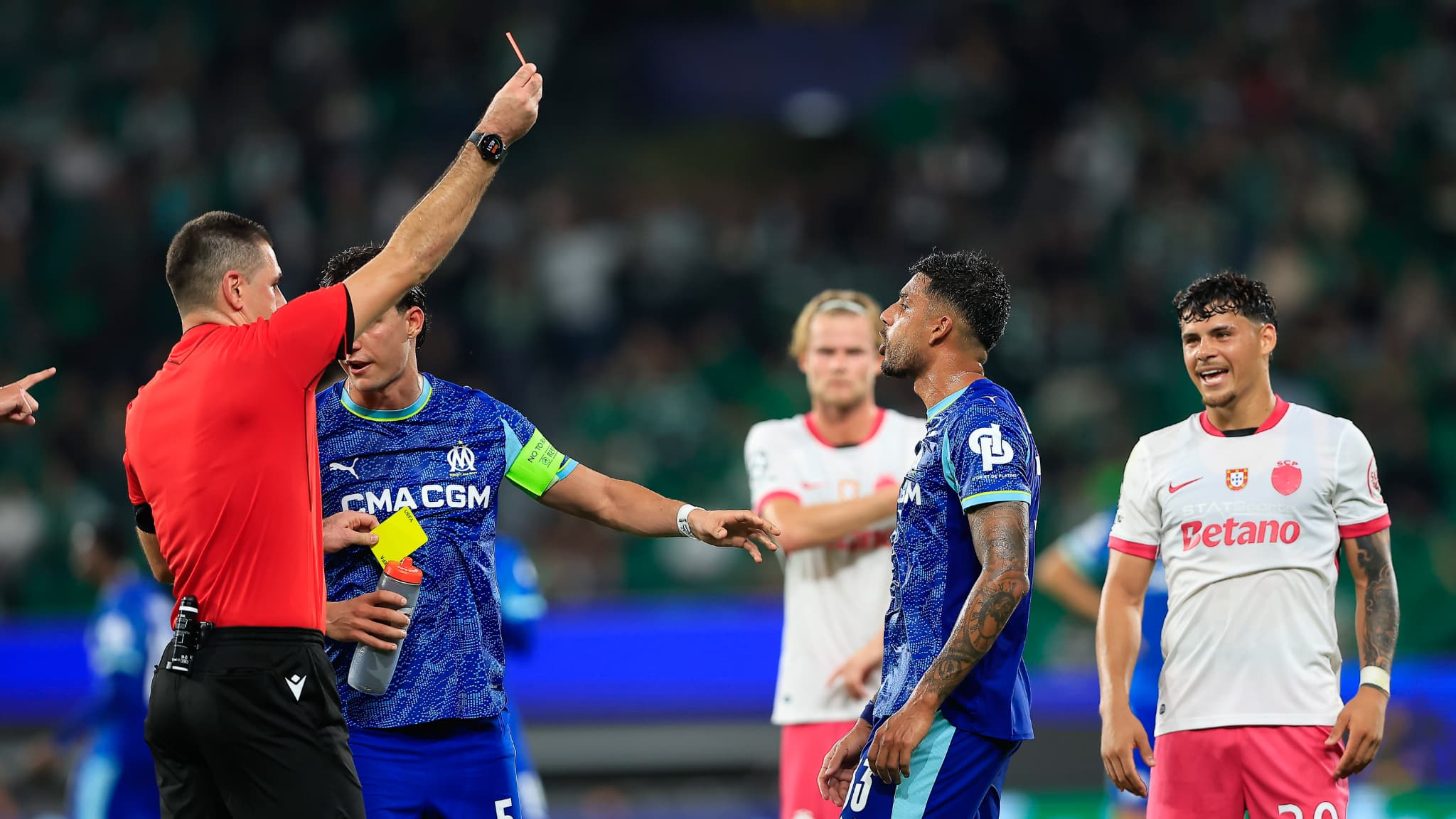 "JE TIENS À M'EXCUSER": LE MEA CULPA D'EMERSON APRÈS SON CARTON ROUGE LORS DE SPORTING-OM