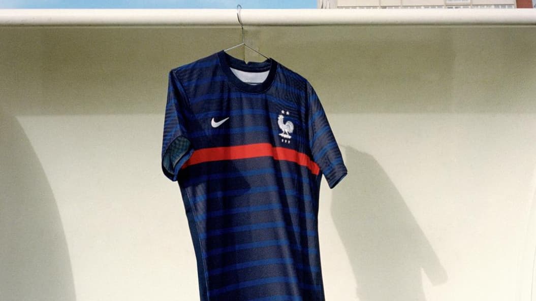Le maillot domicile Le maillot domicile