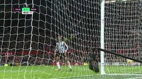 De retour, Pogba fait briller Man United (4-1)