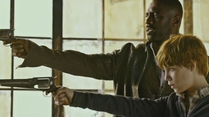 Idris Elba donne la réplique à Matthew McConaughey dans "La Tour Sombre", en salles le 16 août 2017