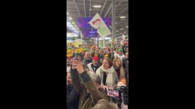 Salon de l'Agriculture : "Macron démission", scandent des agriculteurs