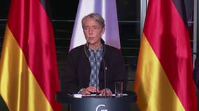 Elisabeth Borne à Berlin le 26 novembre 2022. 