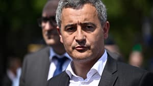 Le ministre français de l'Intérieur et de l'Outre-mer, Gerald Darmanin, s'adresse à la presse à l'entrée « Saint-Michel » du périmètre antiterroriste à Paris, le 17 juillet 2024. Photo d'illustration