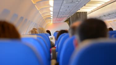 Les passagers en provenance de quatre aéroports sont toujours concernés par l'interdiction.
