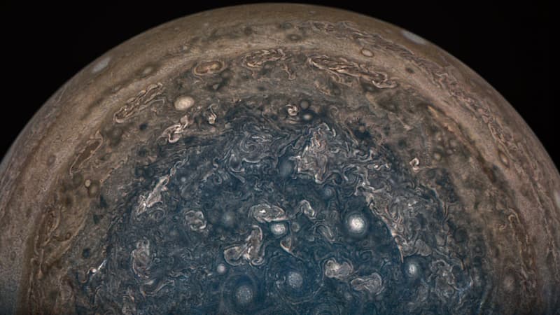 Le pôle Sud de Jupiter, photographié par la sonde Juno en février 2017. 