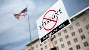 Le président américain Donald Trump a dit lundi vouloir voir redémarrer "maintenant" les travaux de construction d'un oléoduc entre le Canada et les Etats-Unis, baptisé Keystone XL, et abandonné en 2021 au début du mandat de son prédécesseur Joe Biden.
