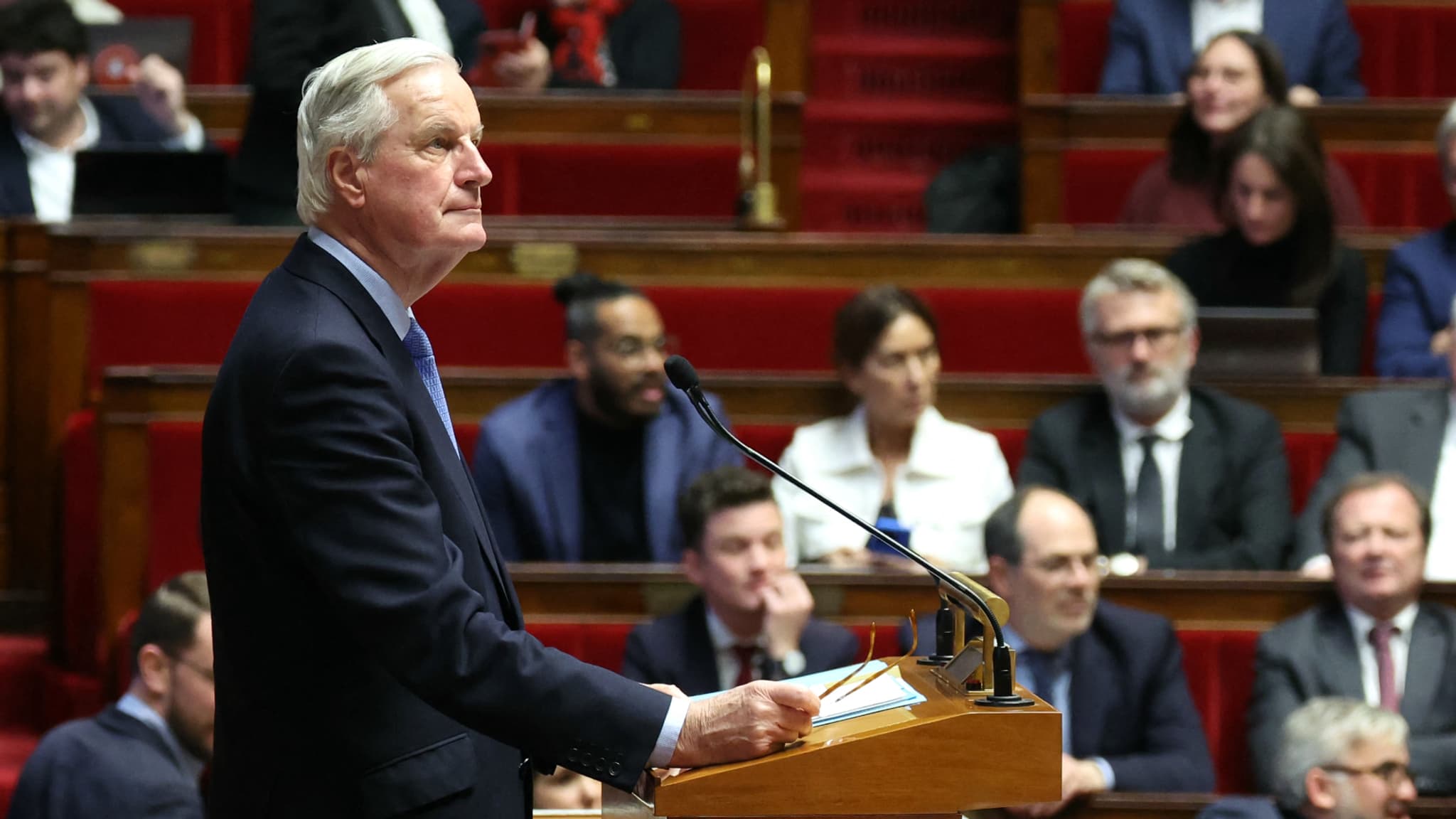 Le Premier ministre Michel Barnier, le 4 décembre 2024, lors d'un discours à l'Assemblée nationale