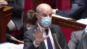 Covid-19: 6000 classes sont actuellement fermées, annonce Jean-Michel Blanquer