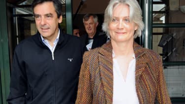 François Fillon a reconnu que sa femme avait été embauchée à l'Assemblée nationale.