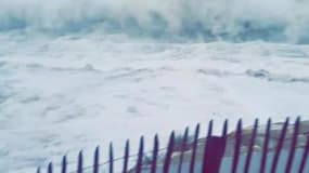 Tempête en Gironde: des vagues de 7 mètres à Lacanau - Témoins BFMTV