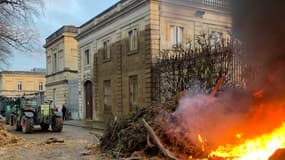 Les agriculteurs passent à l’action à Agen ce mercredi 24 janvier 2024.