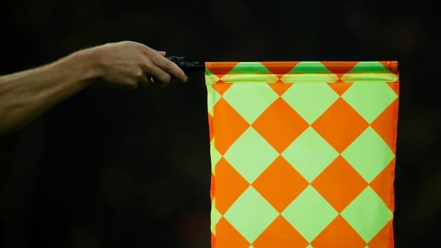 Un drapeau d'arbitre (illustration)