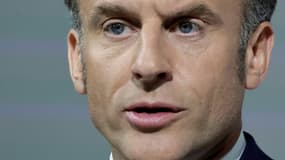 Le président Emmanuel Macron donne une conférence de presse le 12 juin 2024 à Paris 
