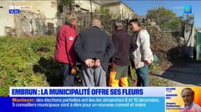 Hautes-Alpes: la ville d'Embrun offre ses fleurs aux habitants