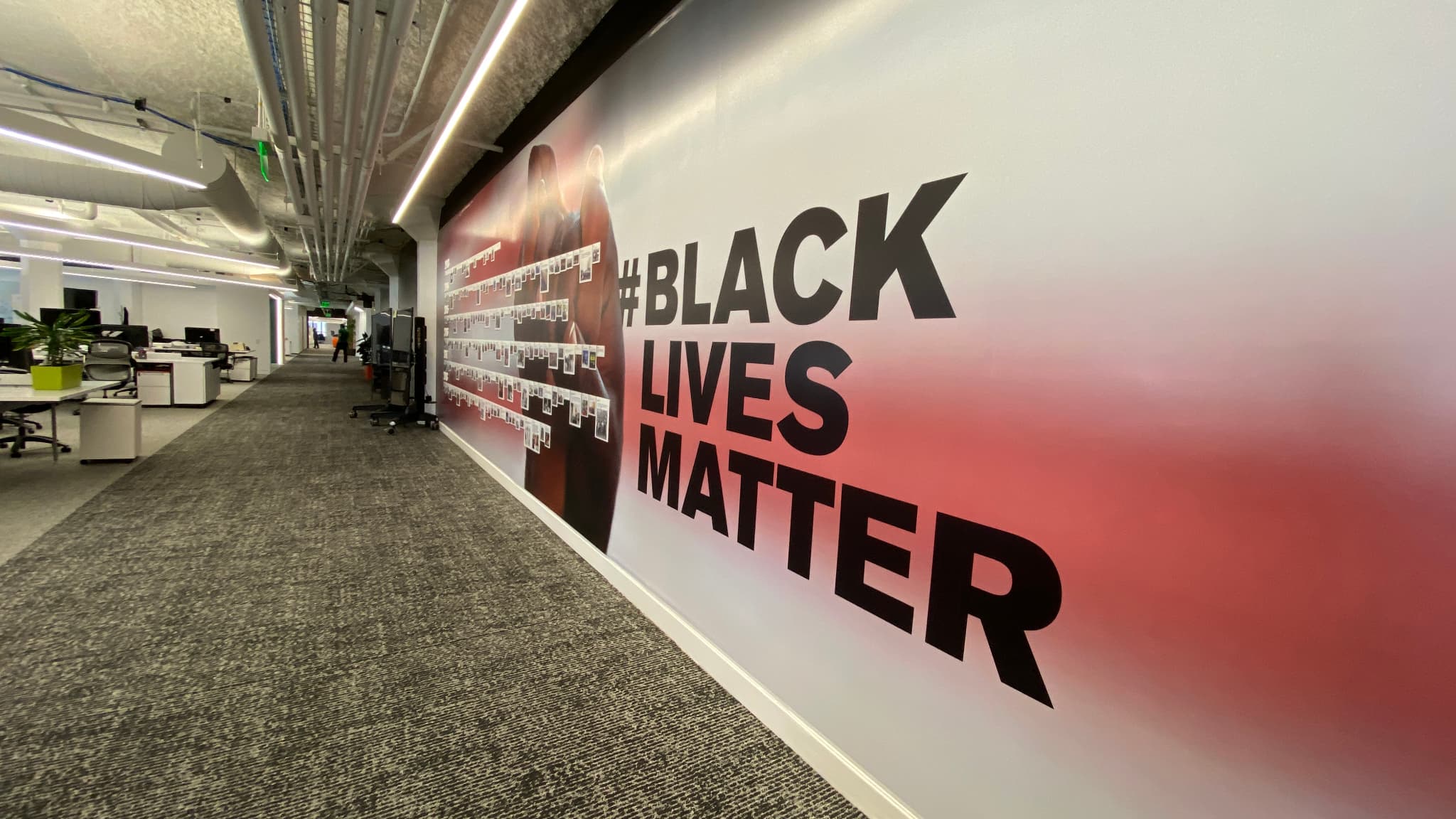 En 2020, les locaux de Twitter à San Francisco honoraient le mouvement Black Lives Matter