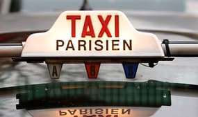 Photo d'illustration. Une policière de 22 ans a joué les sages-femmes le temps d'un accouchement express à l'arrière d'un taxi parisien.