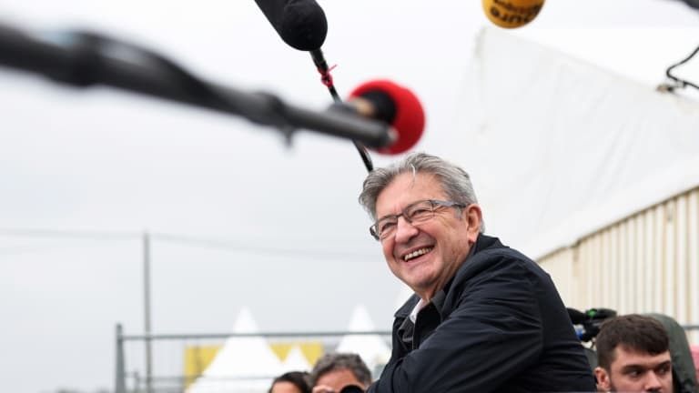 Le leader de la Nupes et LFI, Jean-Luc Mélenchon, le 10 septembre 2022 à Brétigny-sur-Orge, près de Paris